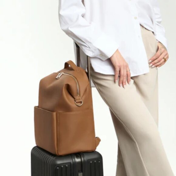 Mina Baie Stevie Full Backpack (Vegan) Includes dust bag - Picture 5 of 11